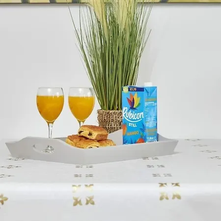 Yorksha Luxury Leeds (West Yorkshire)